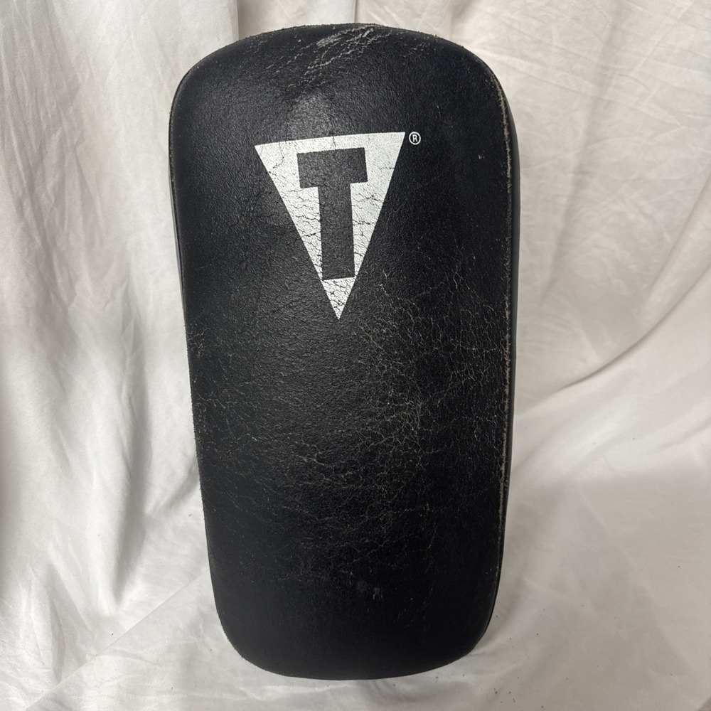 Title Classic Thai Kick Pad One Genuine Leather Boxing MMA Training Black Gym